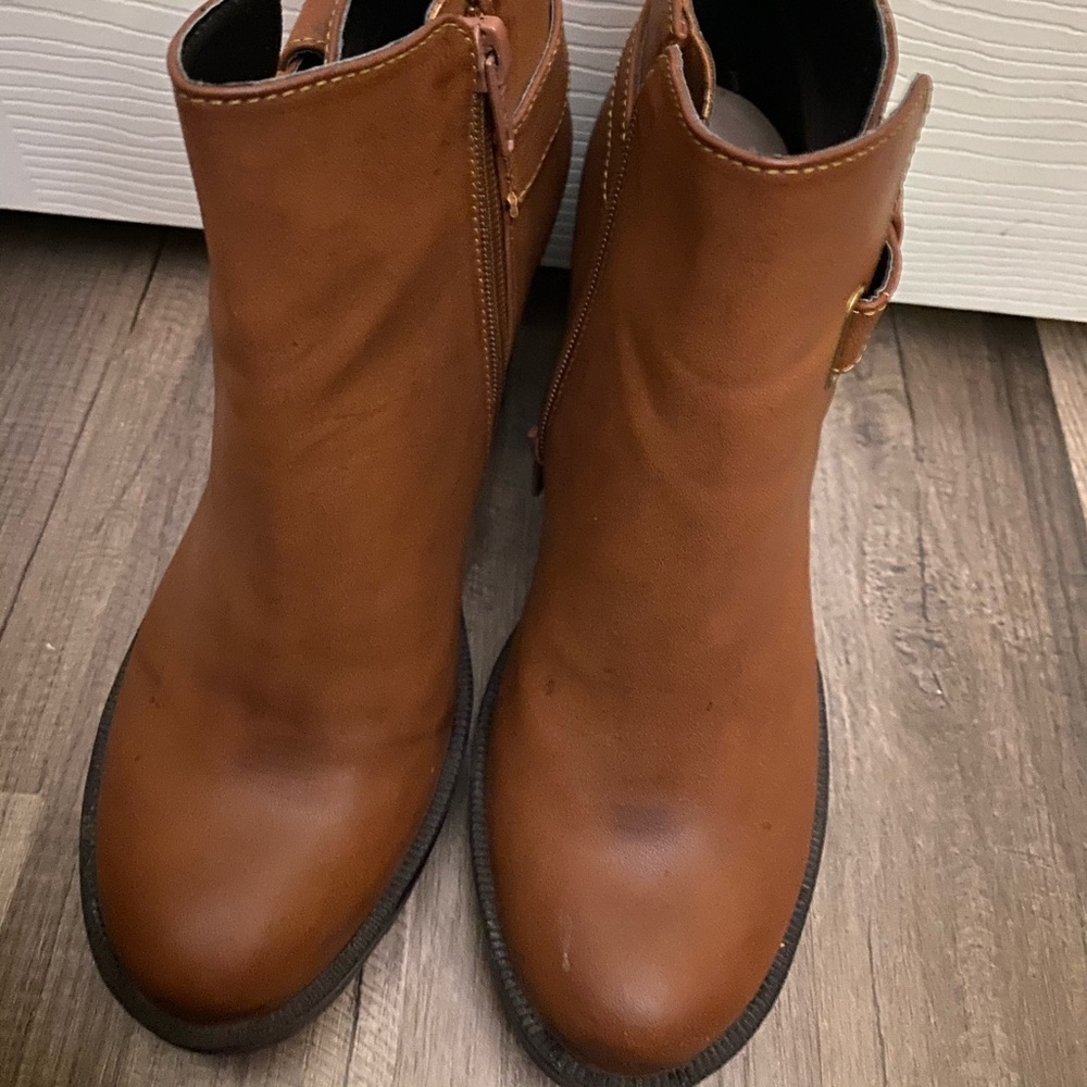 Women ankle boots